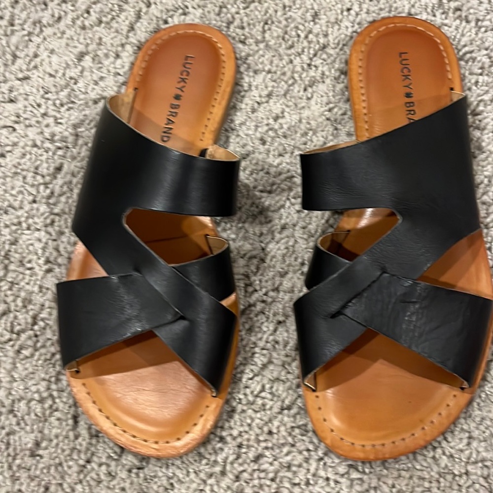 Lucky Brand sandals
